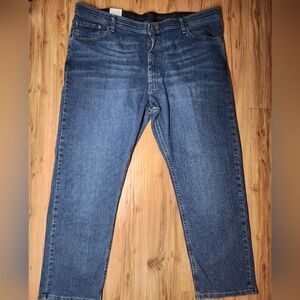 Wrangler Authentics Men’s Jeans 42x29 NWT Blue Denim